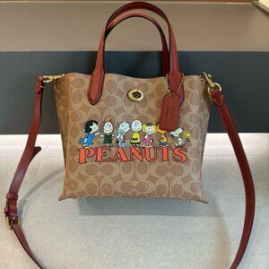COACH PEANUTS Willow Tote Bag 24 Signature Canvas Tan Brown Multi NEW
